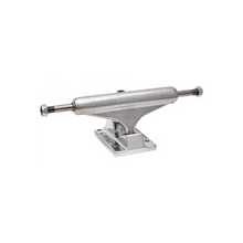 Încarcă imaginea în vizualizatorul Galerie, Axe skateboard Independent Stage 11 Standard 139MM
