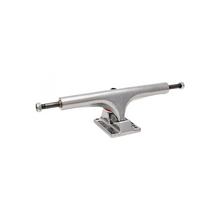 Încarcă imaginea în vizualizatorul Galerie, Axe skateboard Independent Stage 11 Standard 215MM
